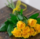 Букет из 7 желтых роз