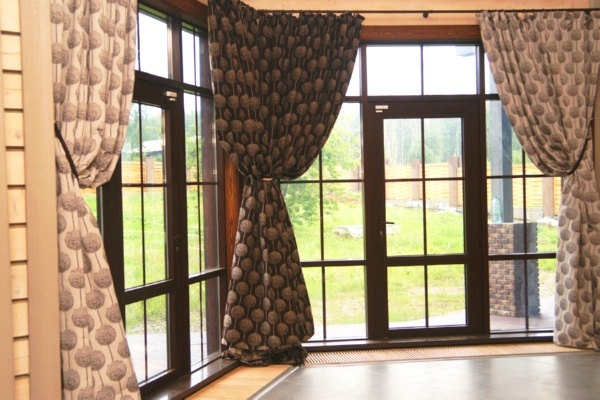 Пошив штор на веранду в загородный дом