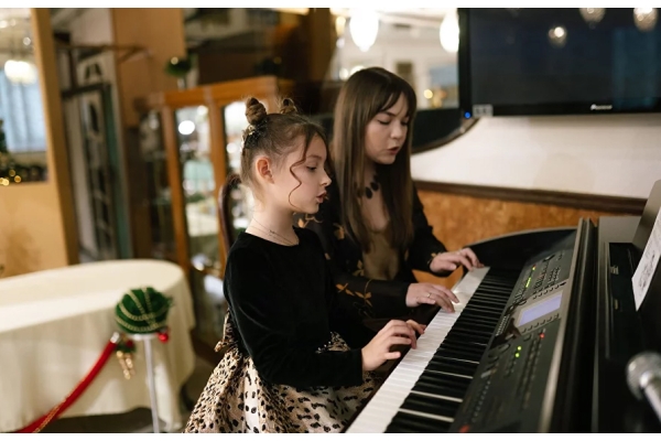 Урок фортепиано в студии