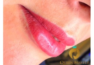 Рефреш перманентного макияжа губ