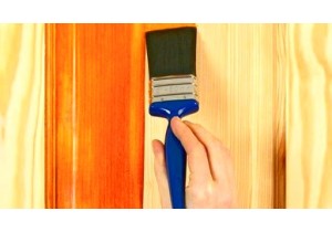 Заказать недорогой ремонт деревянных дверей