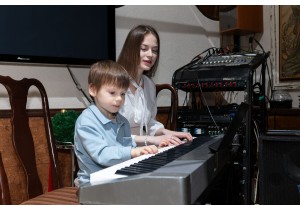 Музыкальное развитие детей дошкольного возраста в студии (от 5-7 лет)