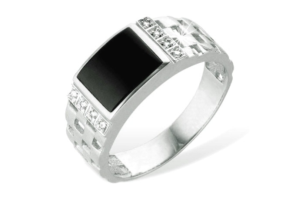 Серебряное кольцо-печатка с фианитами
