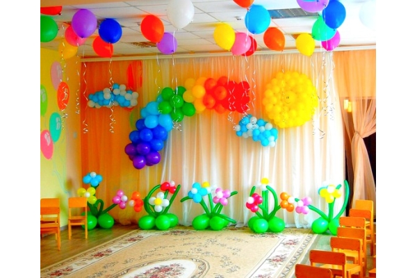 Украшение шарами детского зала