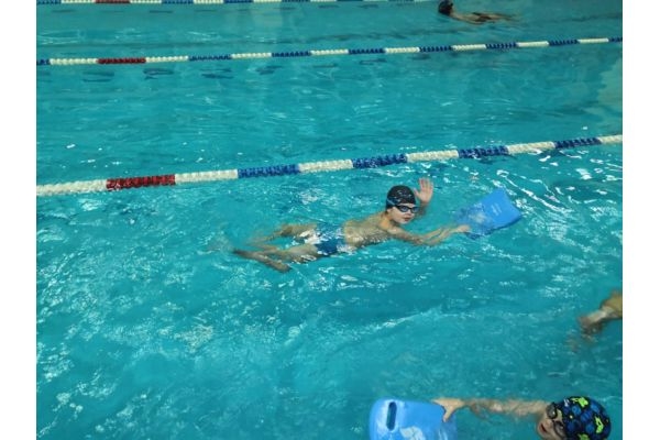 Занятия плаванием для детей (абонемент)