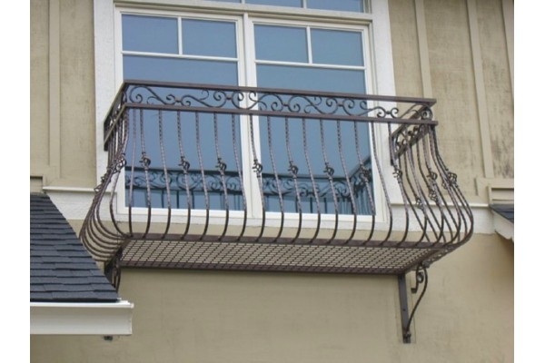 Перила для балкона кованые