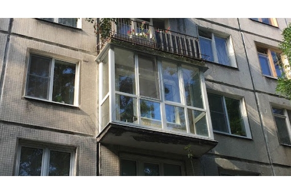 Остекление балкона под ключ (панельный дом)