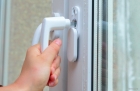 Защитные системы от детей на окнах