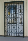 Кованая решетка на дверь КРД-3