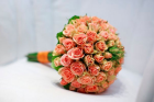 Свадебный букет из персиковых роз