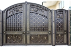 Красивые кованые ворота