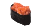 Суши острый карай с лососем