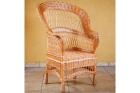 Плетеное кресло из лозы