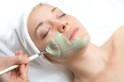 Атравматическая чистка кожи лица