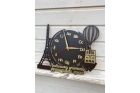 Часы из дерева для учителя французского языка