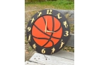 Часы из дерева для баскетболиста