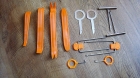 Съемники для обивки  6 предметов пластик. оранжевые NEW 12