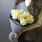 Букет цветов (13 белых роз)